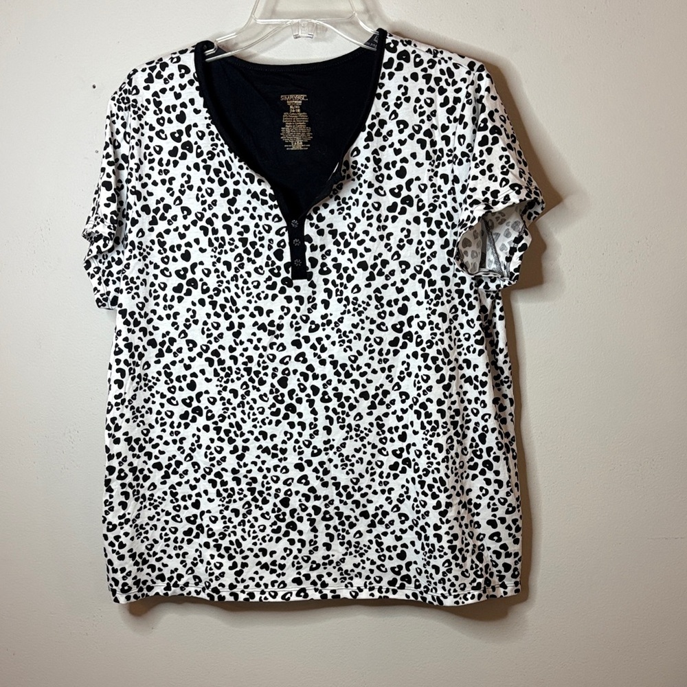 Black & White Leopard Print Short Sleeve Henley Tee